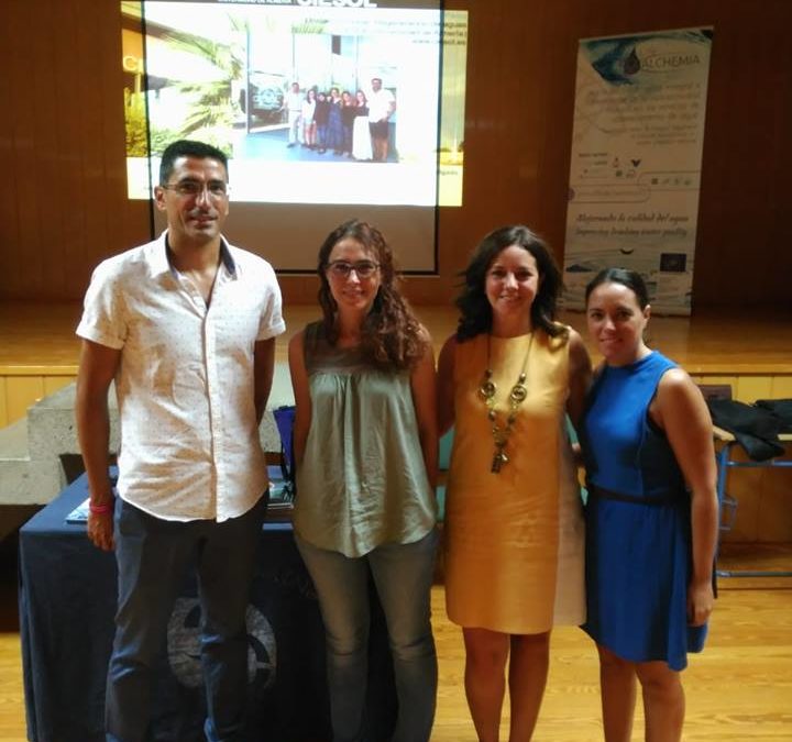 Talks at two colleges from Almería (Spain) in the context of the European Night of Researchers